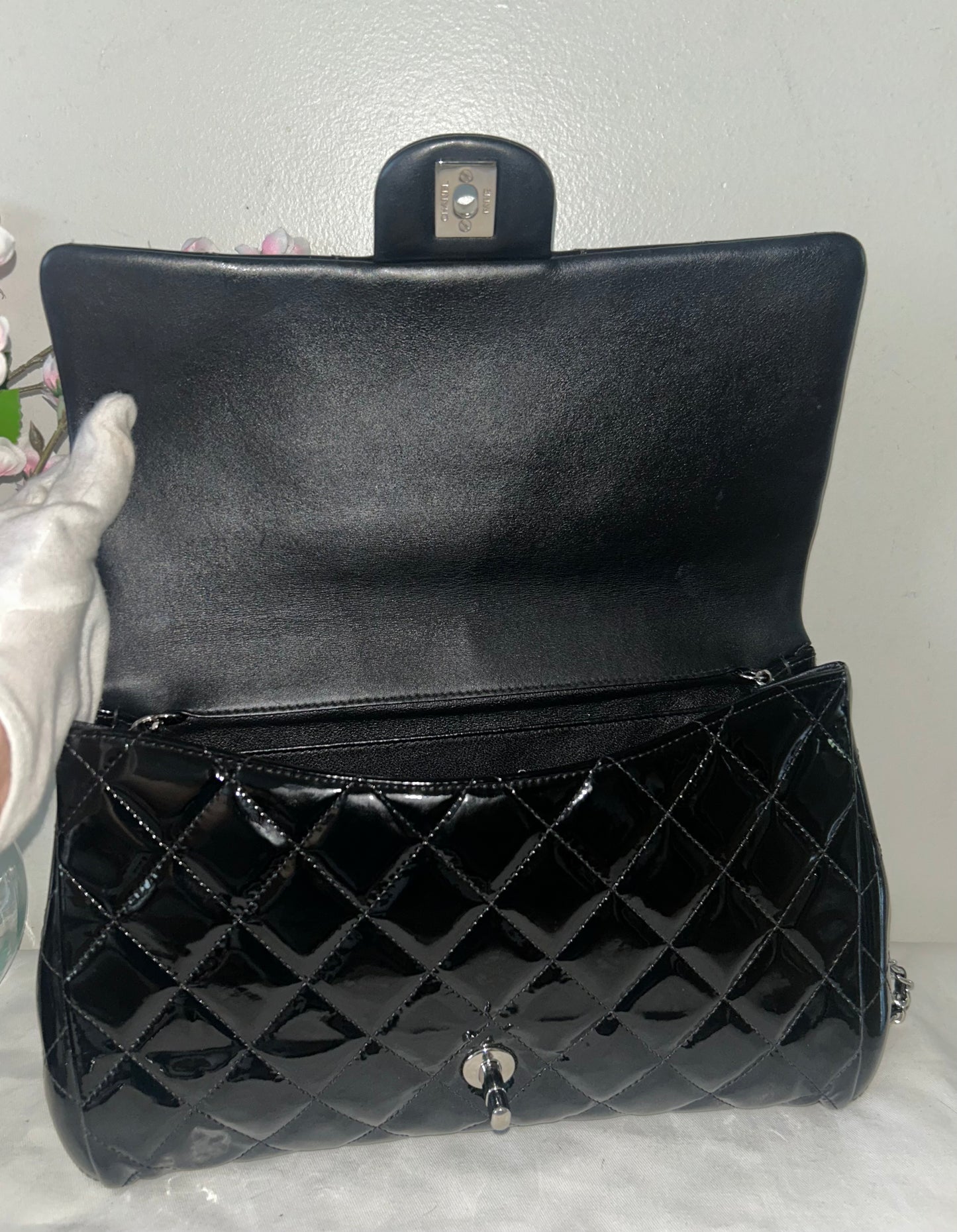 CHANEL Classic Quilted Patent Leather Single Flap Shoulder Bag Black