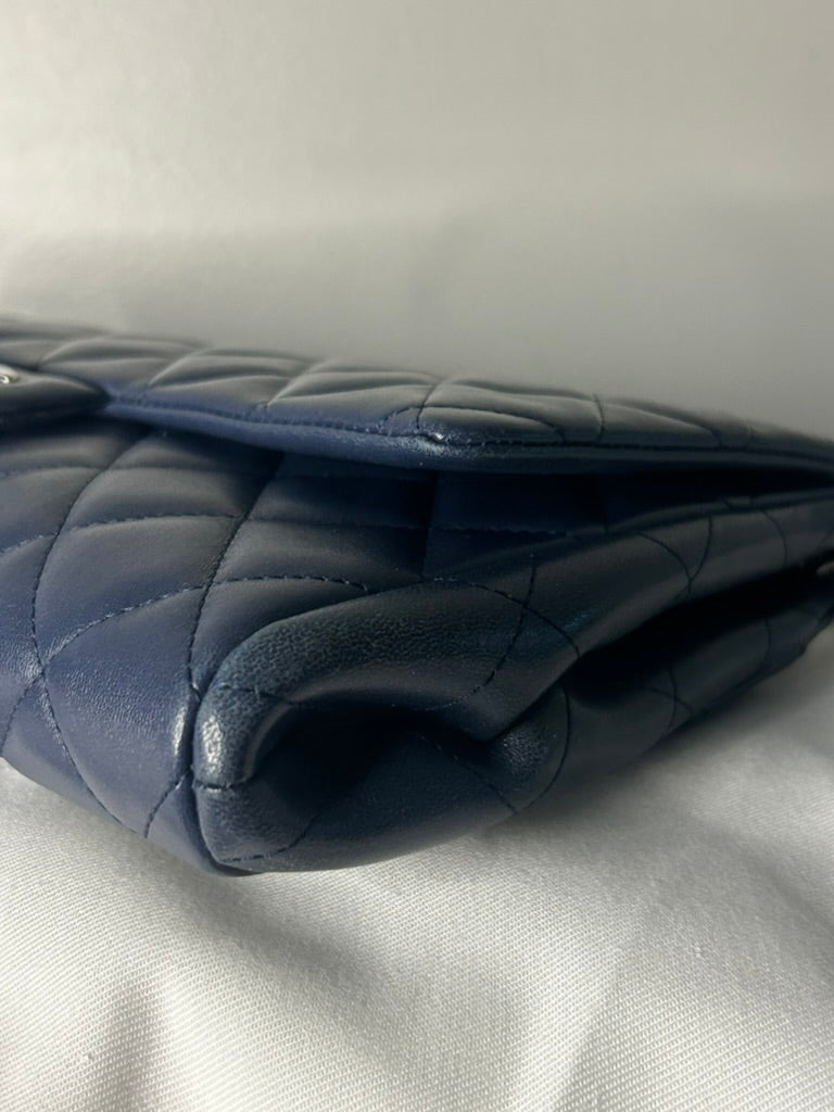 CHANEL Classic Quilted Lambskin Leather Single Flap Shoulder Bag Navy Blue