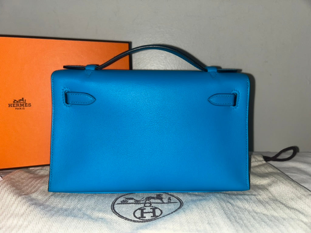 HERMES Kelly Pochette Bleu Frida Swift Leather Gold Hardware