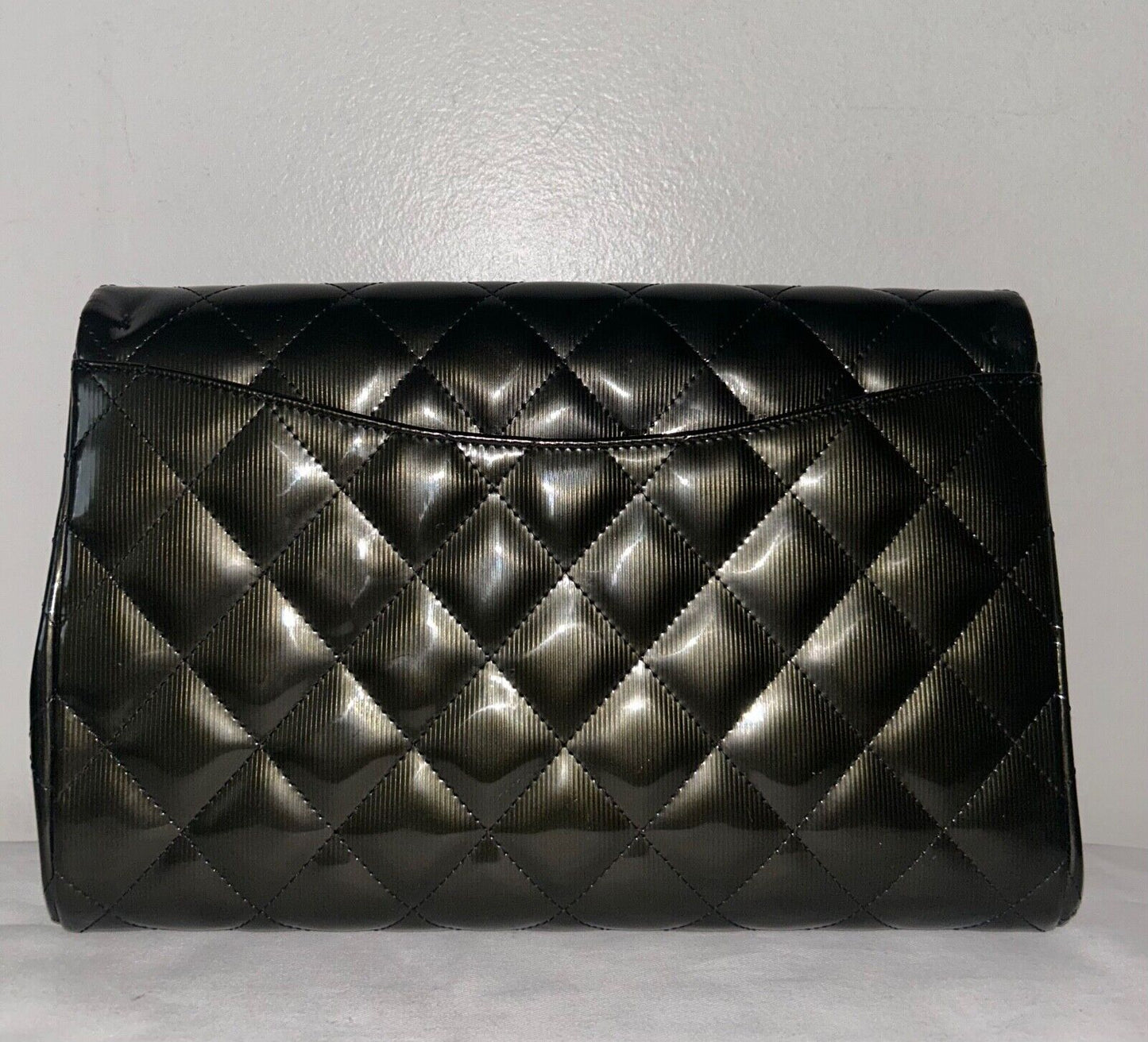 CHANEL CC Quilted Flap Shoulder Bag Metallic Patent Leather Dark Green