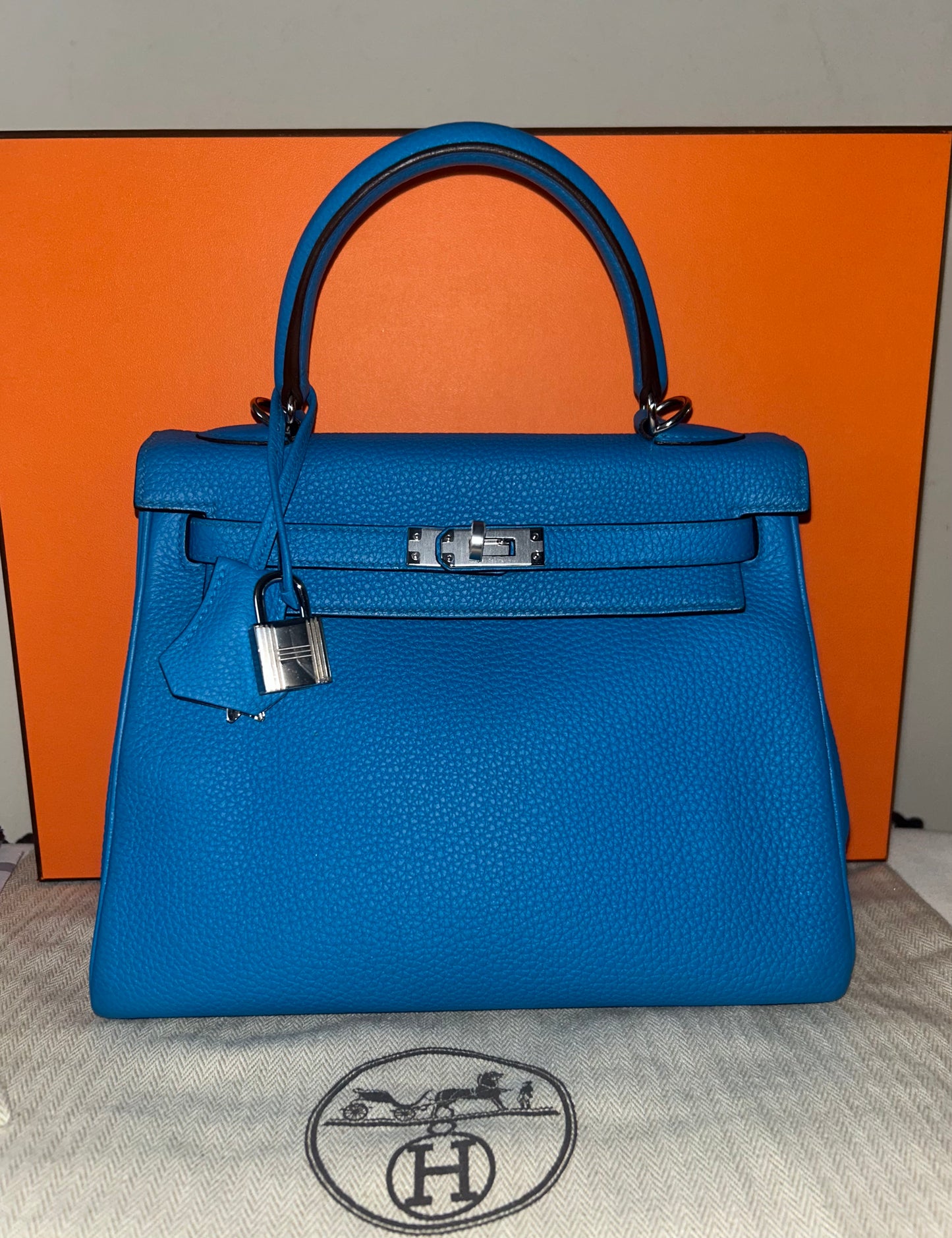 HERMÈS Kelly 25 Bleu Zanzibar Togo Leather Palladium Hardware