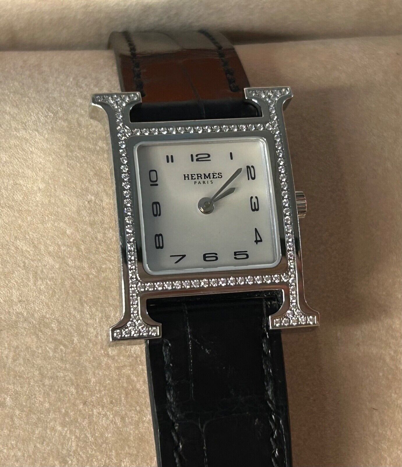 HERMES Heure H Watch Diamond Bezel Alligator Noir Black