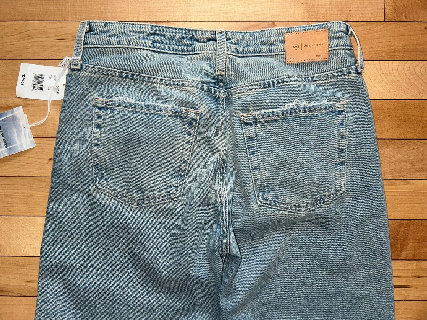 $235 NEW ! NWT AG Adriano Goldschmied Remy Boxy Straight 21 Years Road Trip 26