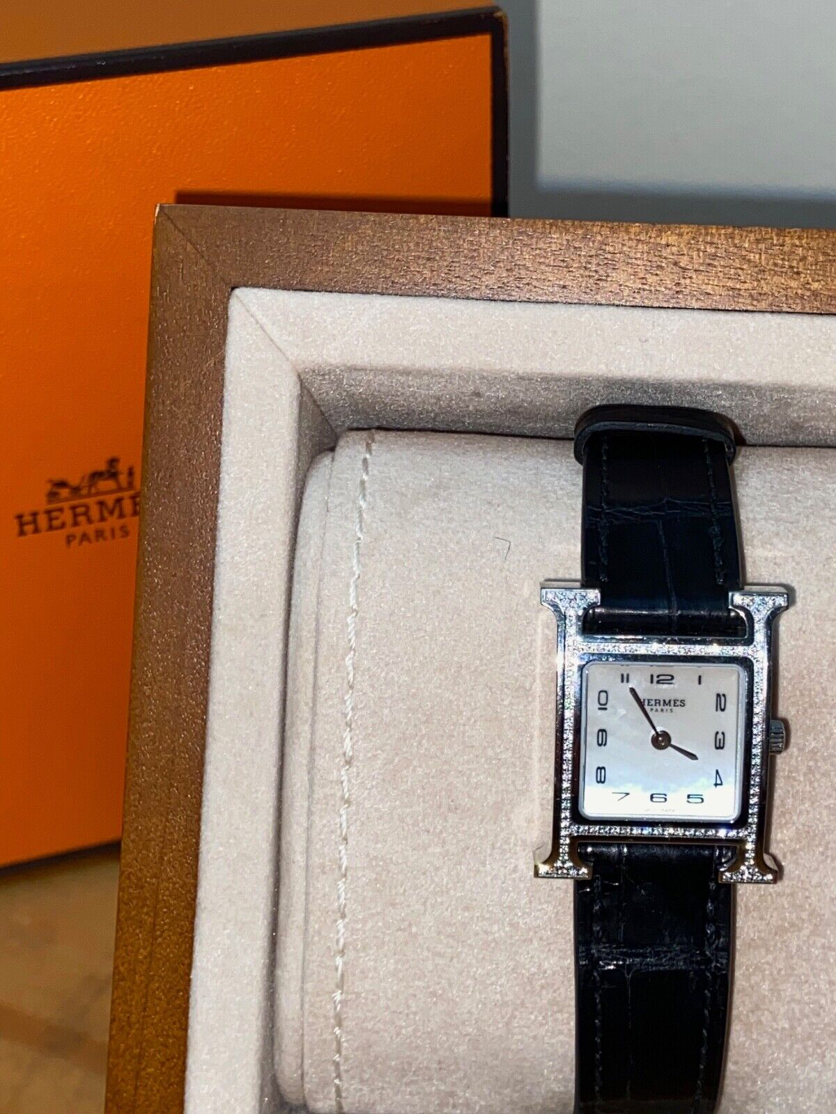 HERMES Heure H Watch Diamond Bezel Alligator Noir Black