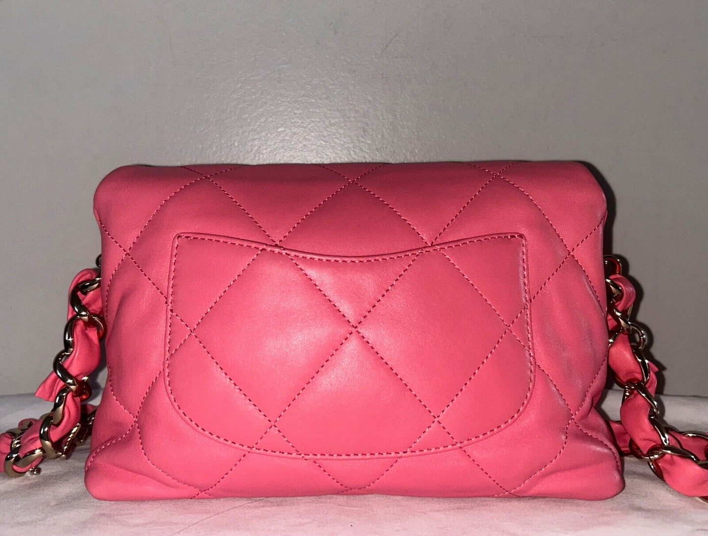 CHANEL CC Small Logo Strap Quilted Lambskin Shoulder Bag Pink / Gold Hardware
