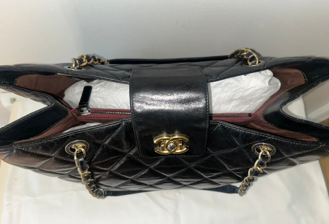 CHANEL Large Daily Walk Tote Bag Quilted Glazed Calfskin Black