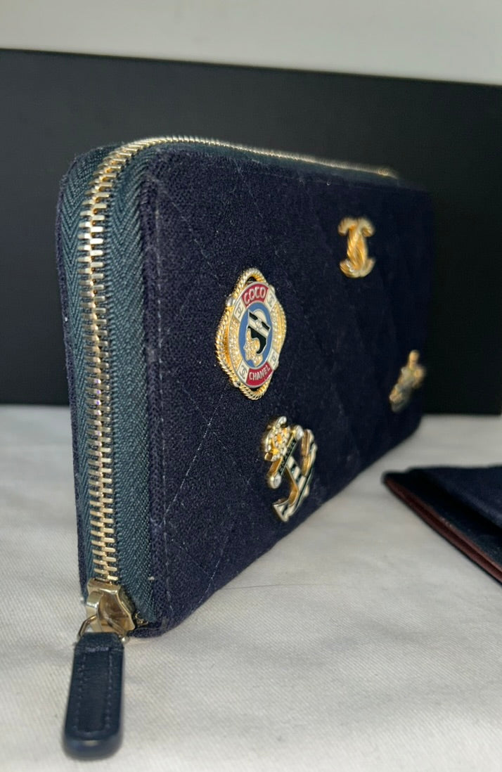 CHANEL 18A Nautical Charming Long Zip Wallet & Card Holder Set in Navy *RARE*