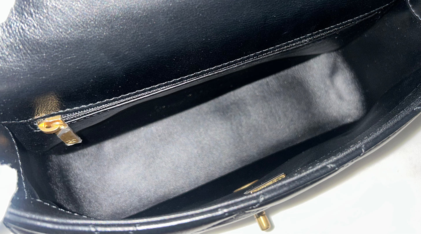 CHANEL 24P Top Handle Medium Flap Bag Lambskin Black Limited Edition NWT