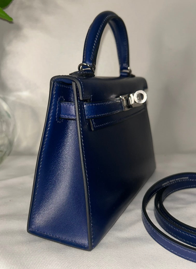 HERMÈS Kelly 20 (Mini II) Bleu Saphir Box Palladium Hardware