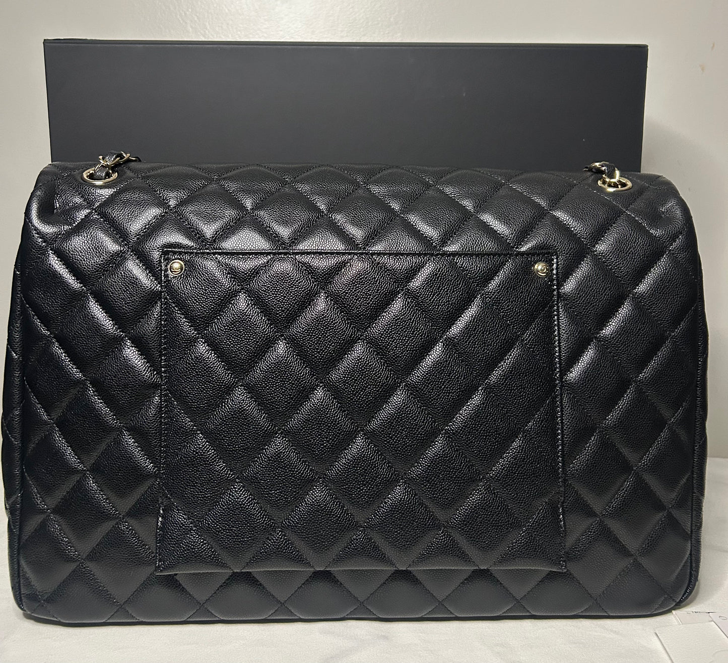 CHANEL 24C XXL Travel Flap Bag Quilted Caviar Black / Gold Hardware