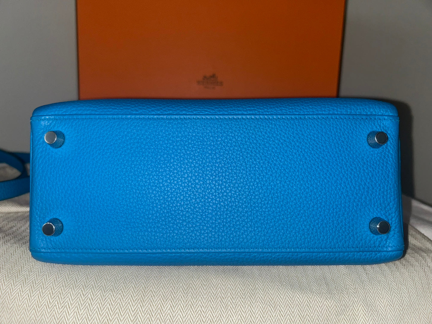 HERMÈS Kelly 25 Bleu Zanzibar Togo Leather Palladium Hardware