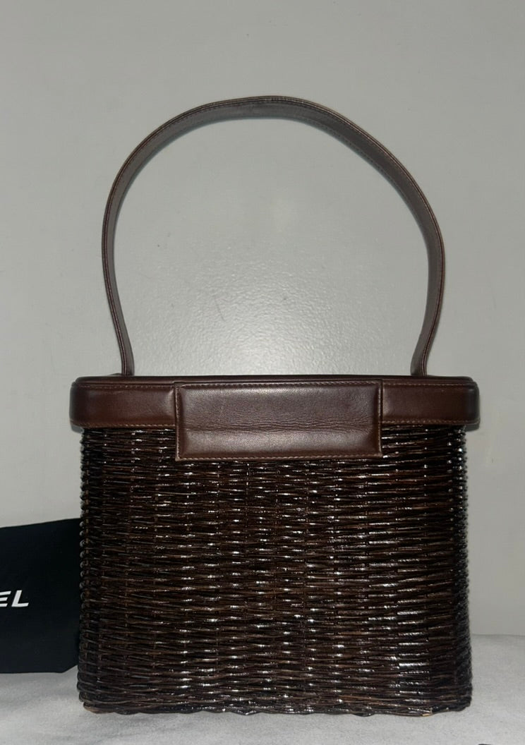 CHANEL Vintage Wicker Basket Handbag Brown / 24k Gold Hardware