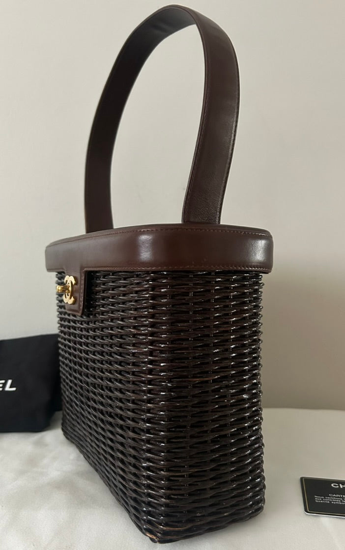 CHANEL Vintage Wicker Basket Handbag Brown / 24k Gold Hardware