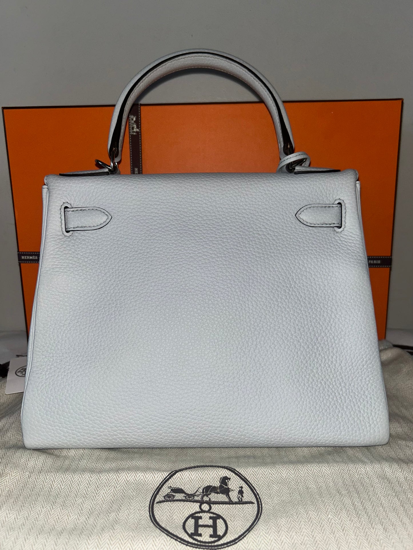 HERMÈS Kelly 28 Bleu Pale Clemence Leather Palladium Hardware