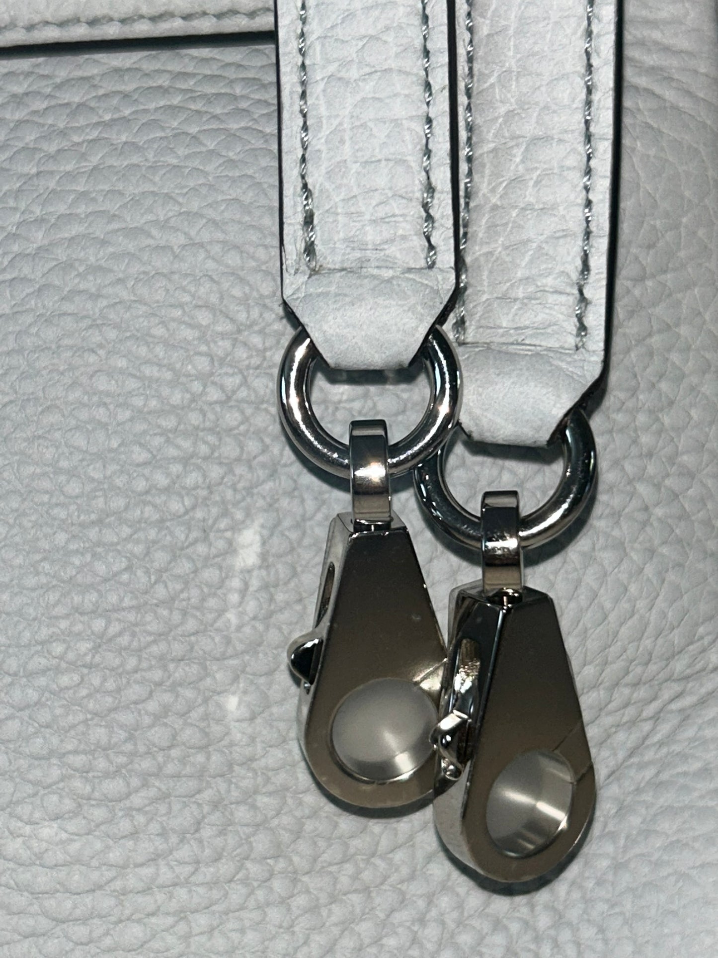 HERMÈS Kelly 28 Bleu Pale Clemence Leather Palladium Hardware