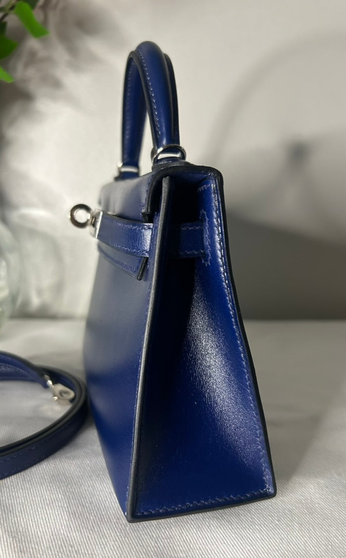 HERMÈS Kelly 20 (Mini II) Bleu Saphir Box Palladium Hardware