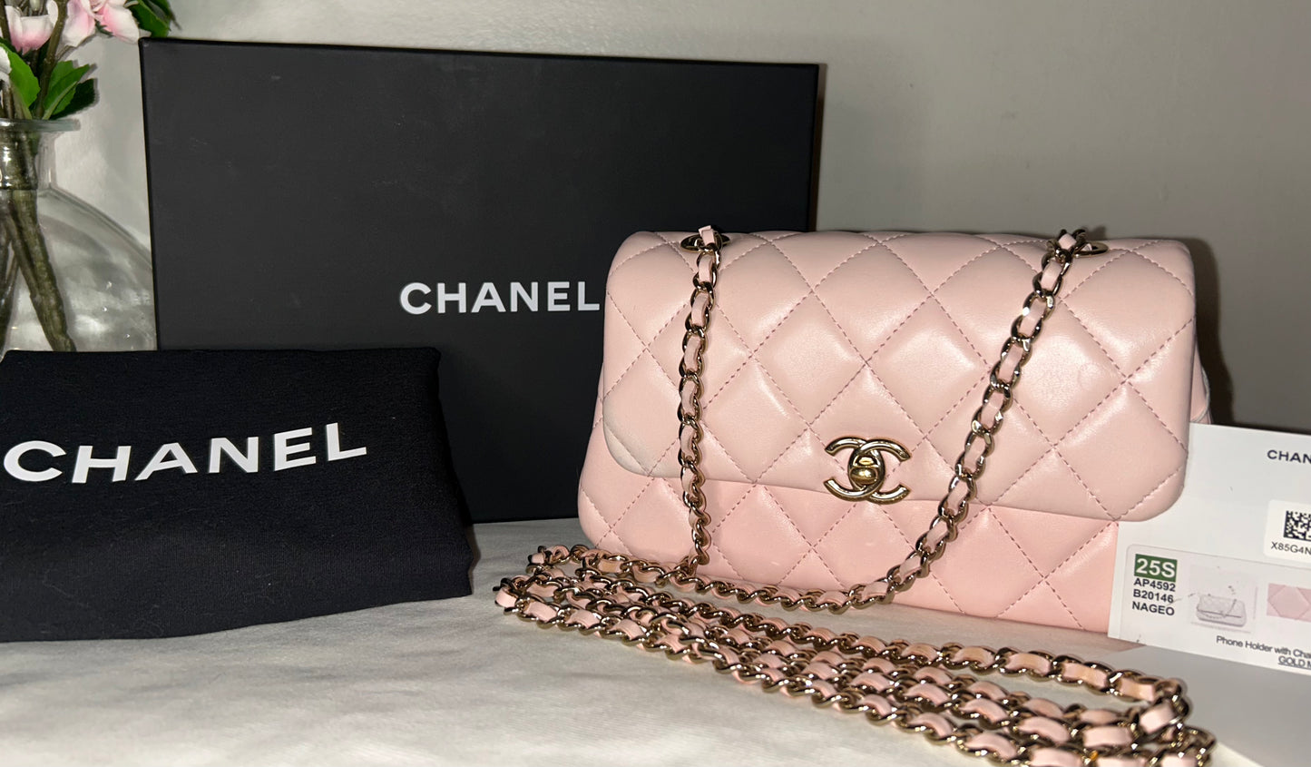 CHANEL 25S Phone Crossbody Flap Bag Quilted Lambskin Light Pink/Gold 2025 *RARE*