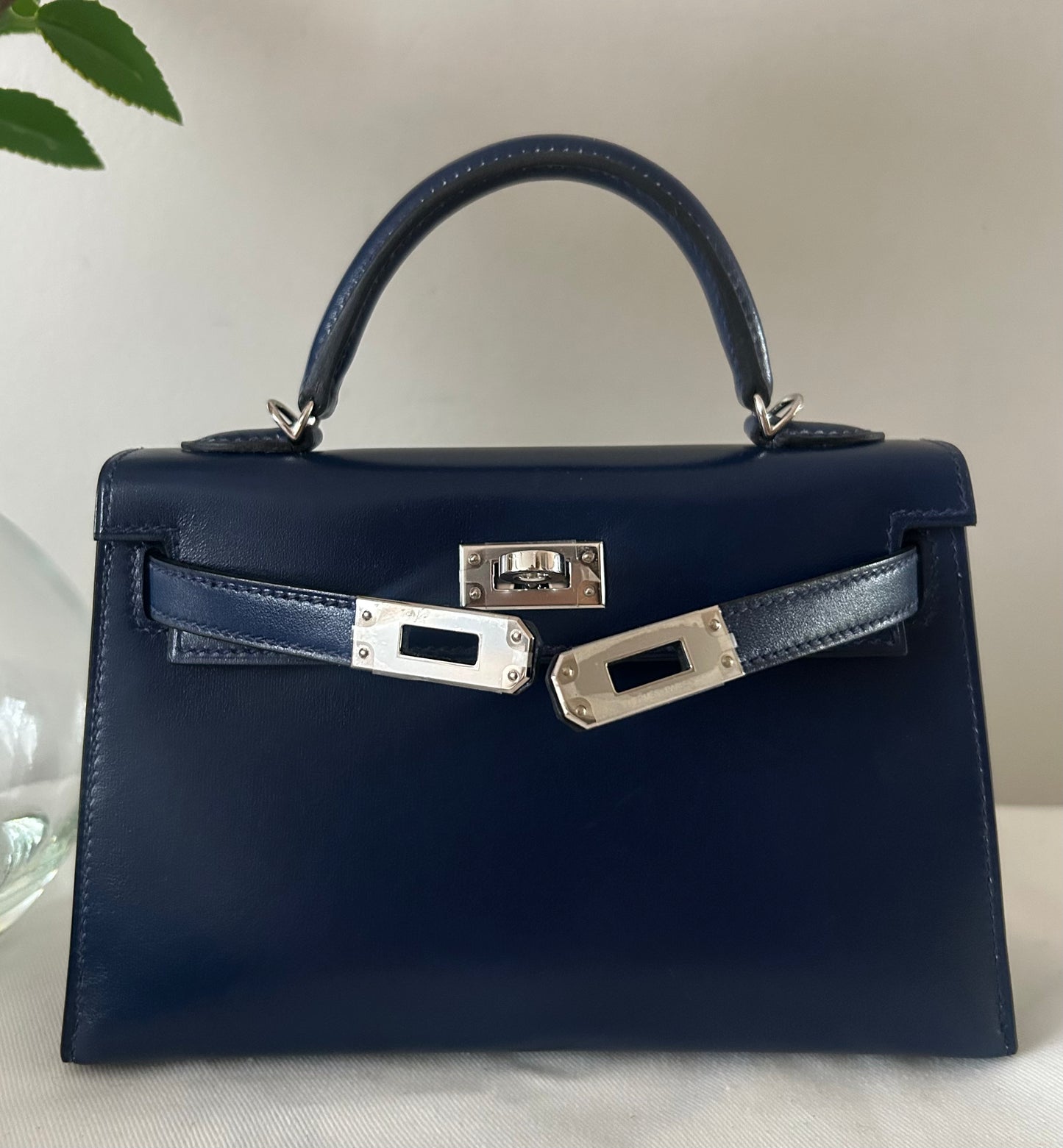 HERMÈS Kelly 20 (Mini II) Bleu Saphir Box Palladium Hardware