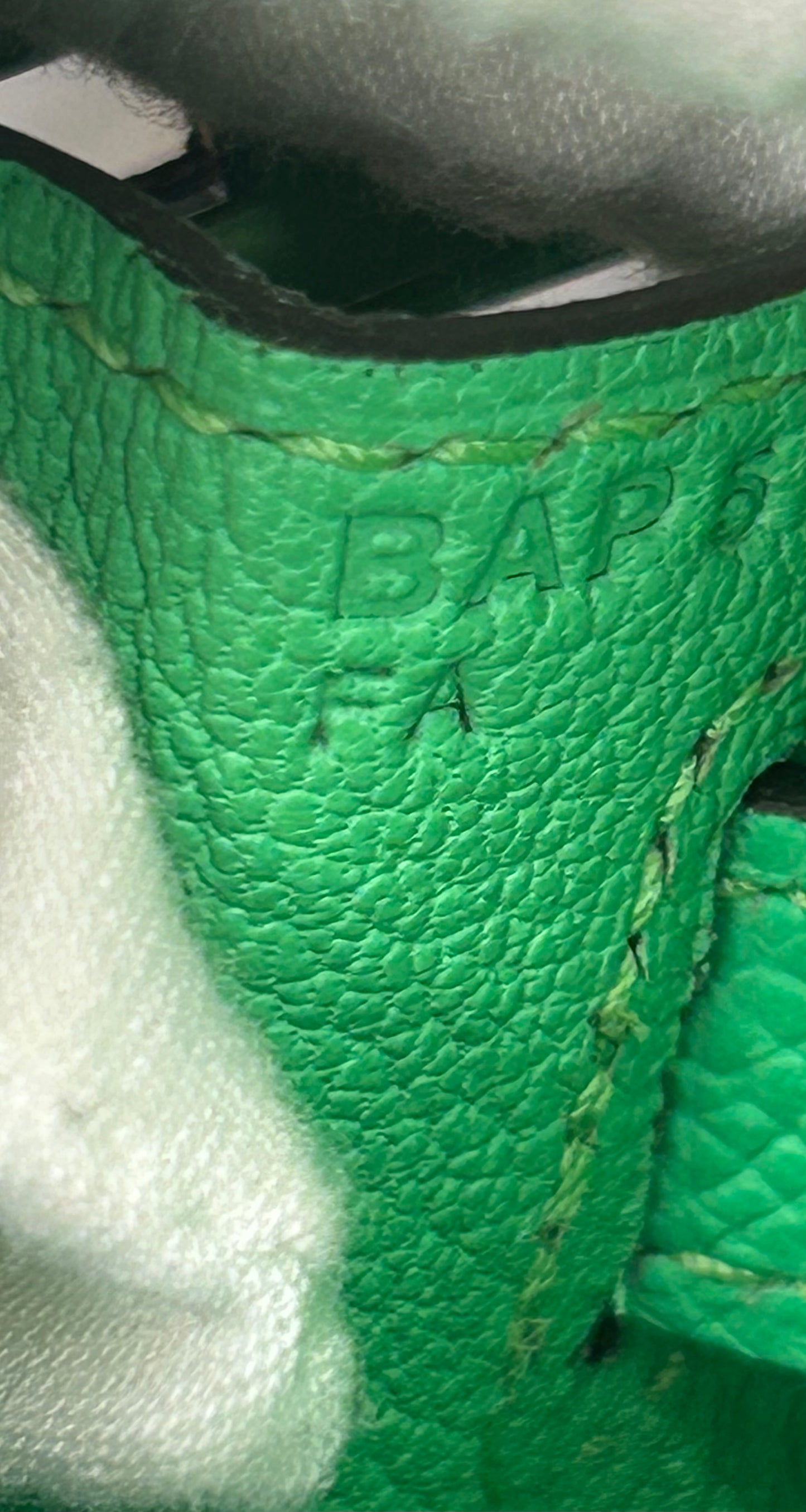 HERMÈS Kelly Sellier 28 Vert Comics Epsom Palladium Hardware Handbag