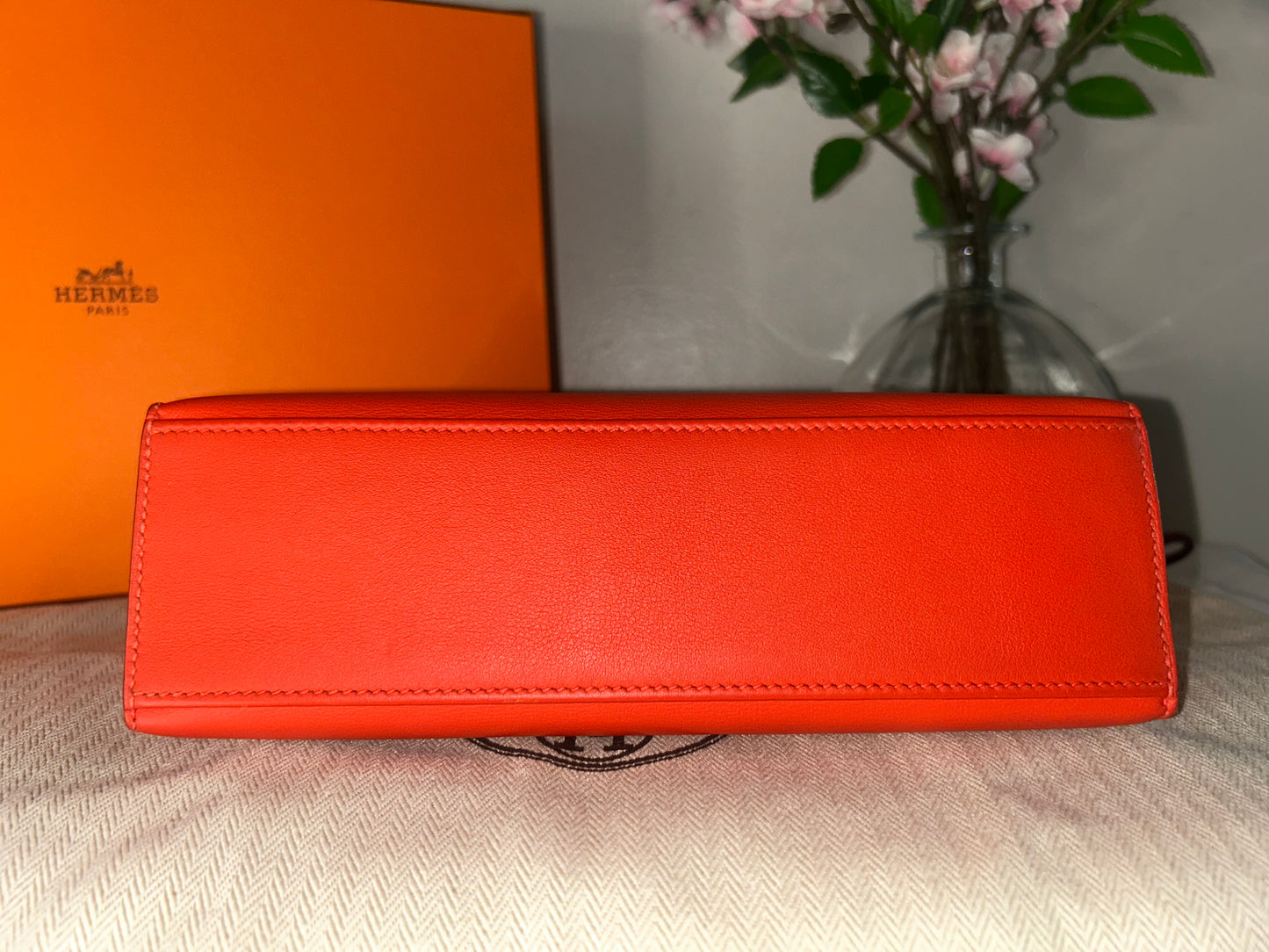 HERMÈS Kelly Pochette Capucine Swift Leather Palladium Hardware