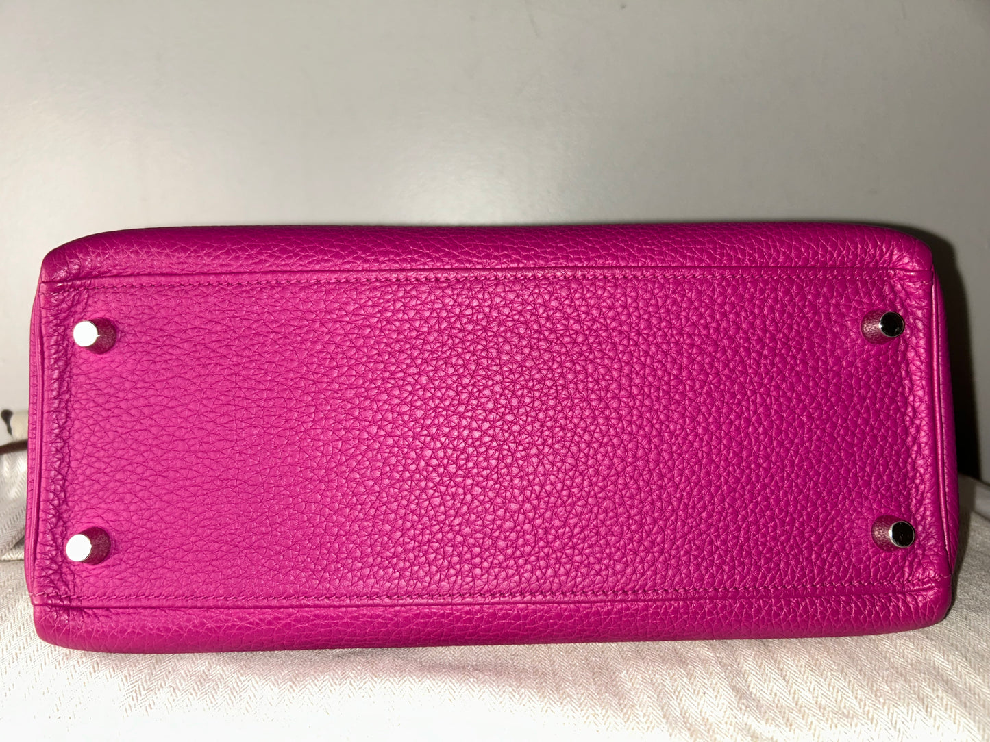 HERMES Kelly 28 Rose Pourpre Togo Palladium Hardware