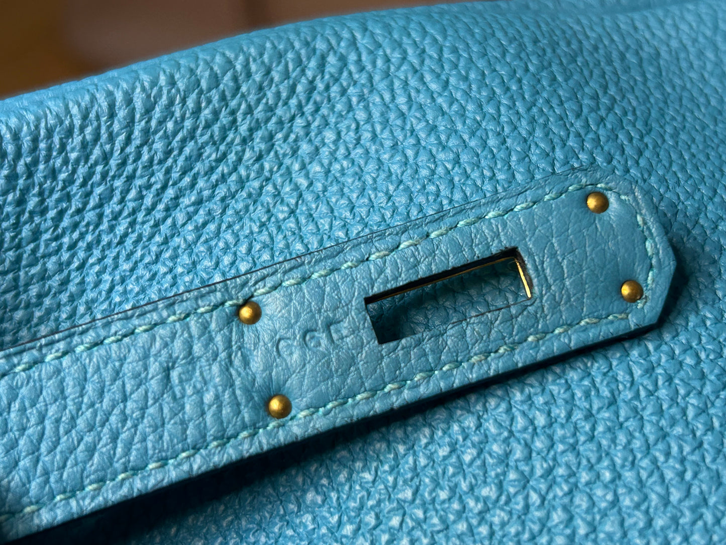HERMÈS Birkin 35 Bleu Izmir Togo Leather Gold Hardware Handbag