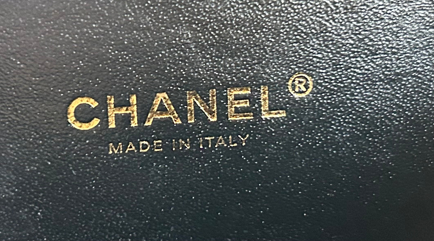 CHANEL Small CC Filigree Crossbody Bag Quilted Caviar Leather Beige/Black