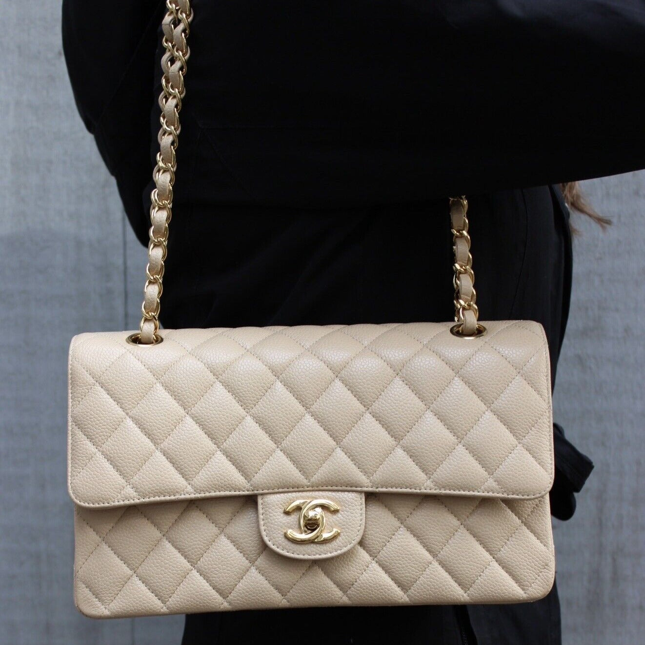 CHANEL Classic CC Medium Double Flap Caviar Leather Handbag Beige Clair/Gold