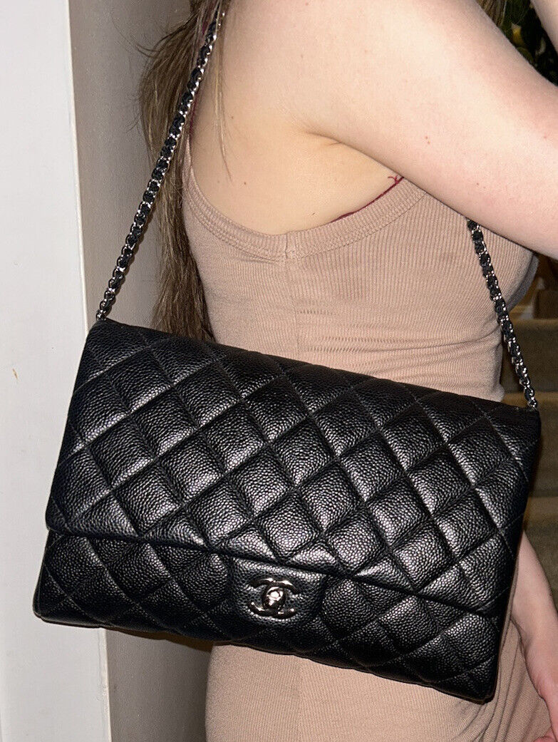 CHANEL Classic Quilted Single Flap Shoulder Bag Caviar Leather Black