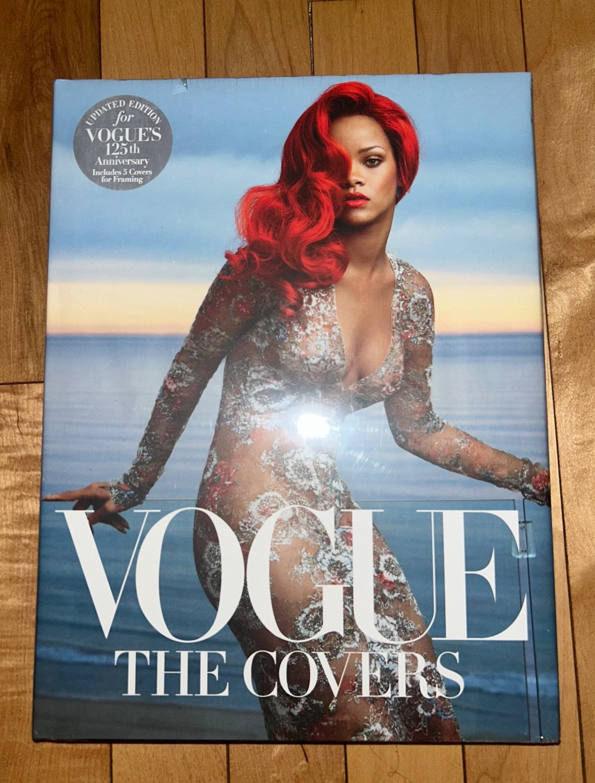VOGUE 'The Covers' 125th Anniversary Hardcover Coffeetable Book Limited Ed.