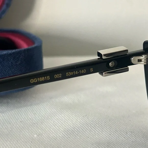 NEW! GUCCI Cat Eye Crystal Logo Sunglasses Black Mirror Lens GG1681S