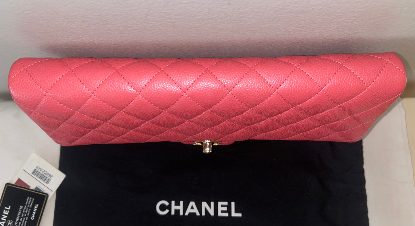 CHANEL Classic Flap Clutch Quilted Caviar Pink / Gold Hardware