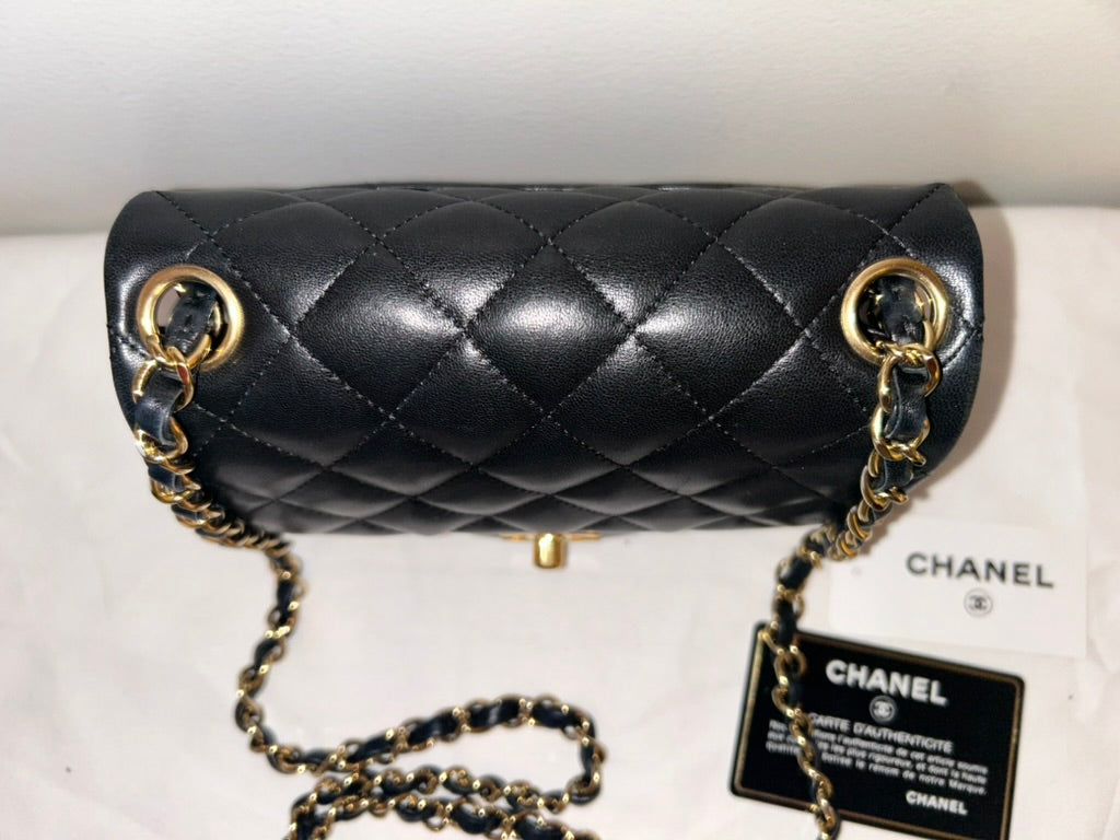 CHANEL Classic Mini Square Flap Bag Quilted Lambskin Black/Gold Hardware