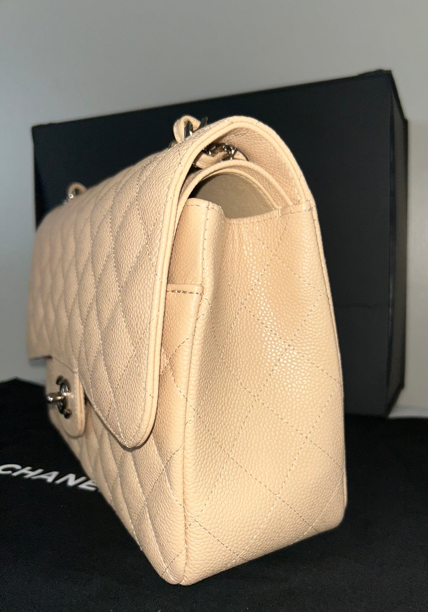 CHANEL Classic Jumbo Double Flap Quilted Caviar Leather Handbag Beige Clair