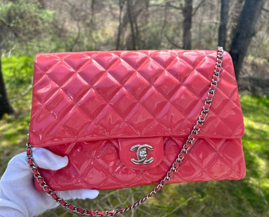 CHANEL Classic CC Quilted Flap Shoulder Bag Patent Leather Pink