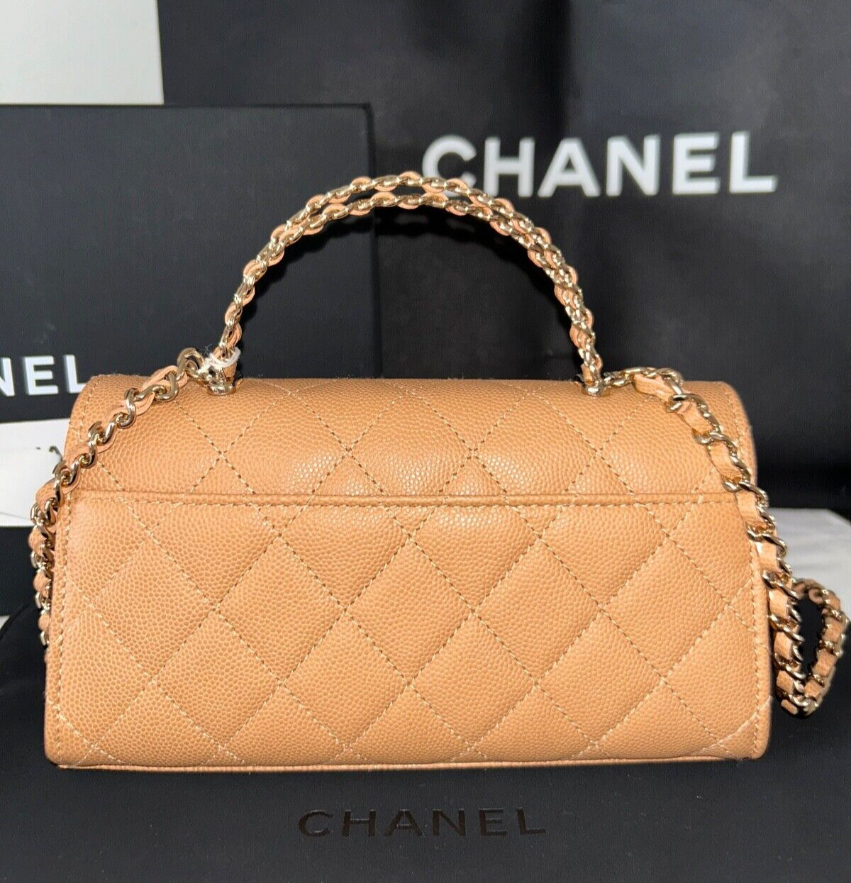 CHANEL 23P Caviar Quilted Phone Shoulder Bag Chai/Gold Hardware