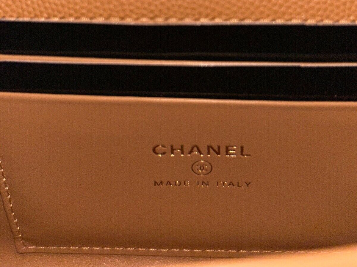 CHANEL 23P Caviar Quilted Phone Shoulder Bag Chai/Gold Hardware