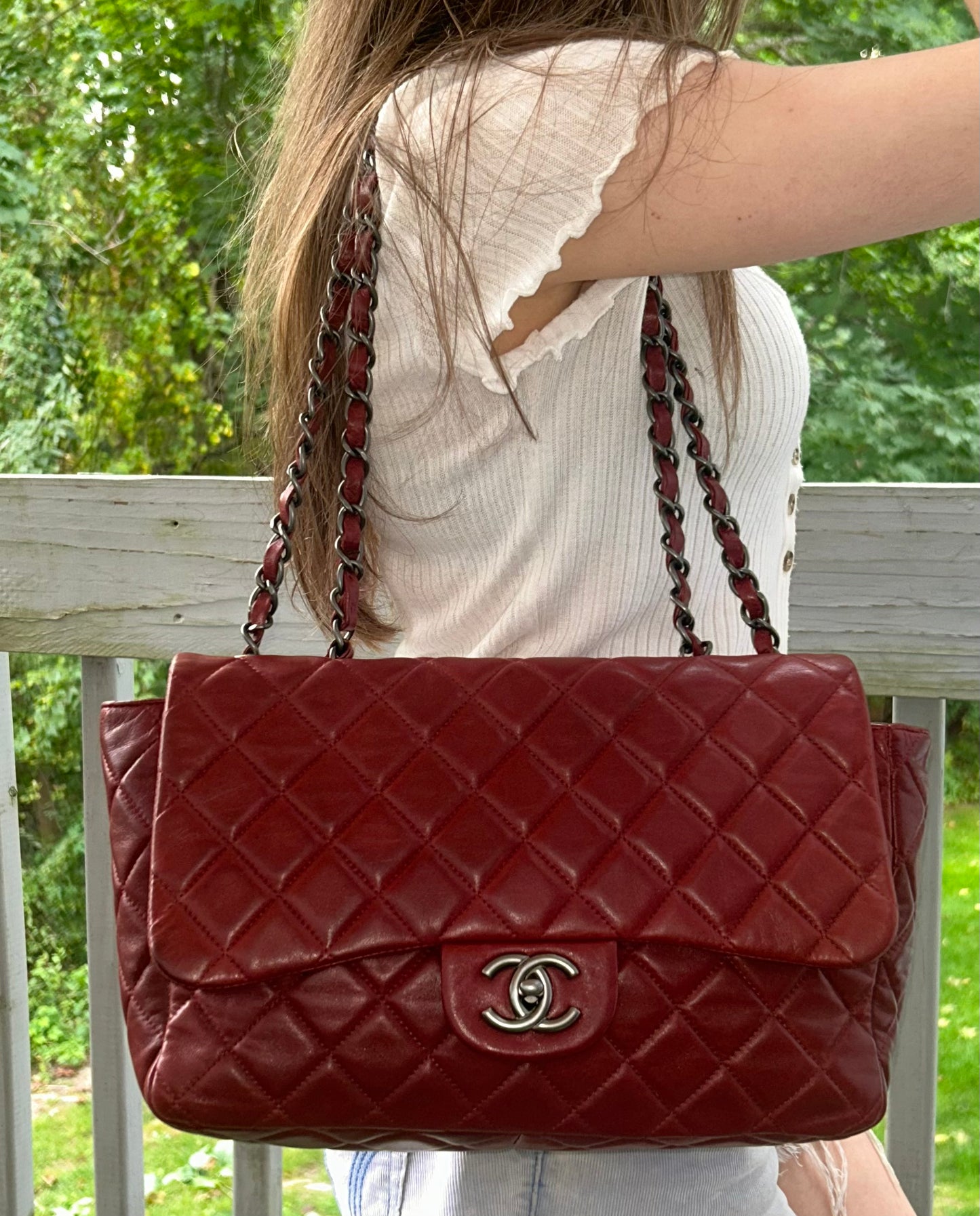 CHANEL Classic Jumbo Quilted Lambskin Leather Handbag Burgundy