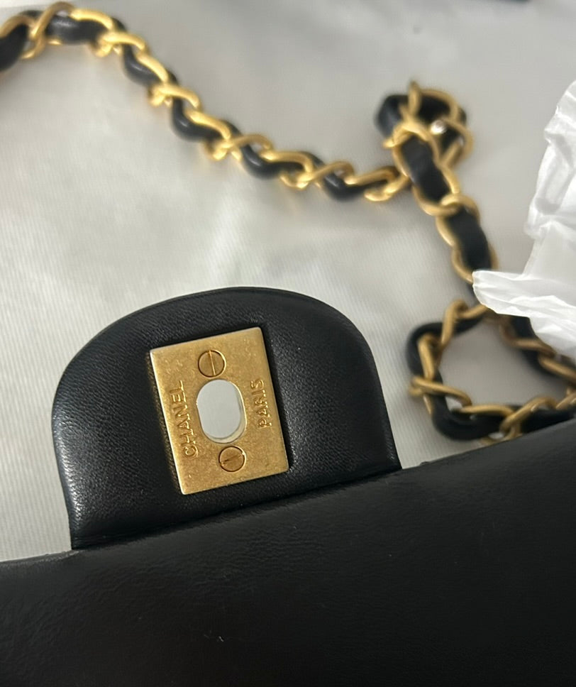 CHANEL Classic Mini Rectangular Flap Bag Quilted Lambskin Black / Gold