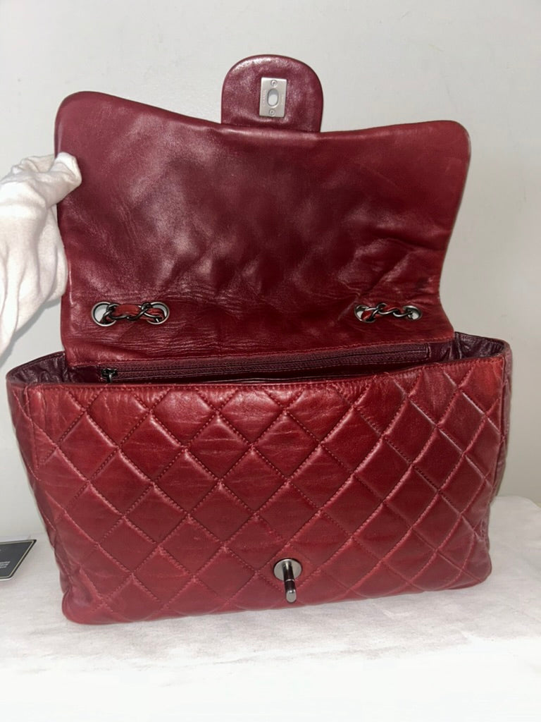 CHANEL Classic Jumbo Quilted Lambskin Leather Handbag Burgundy