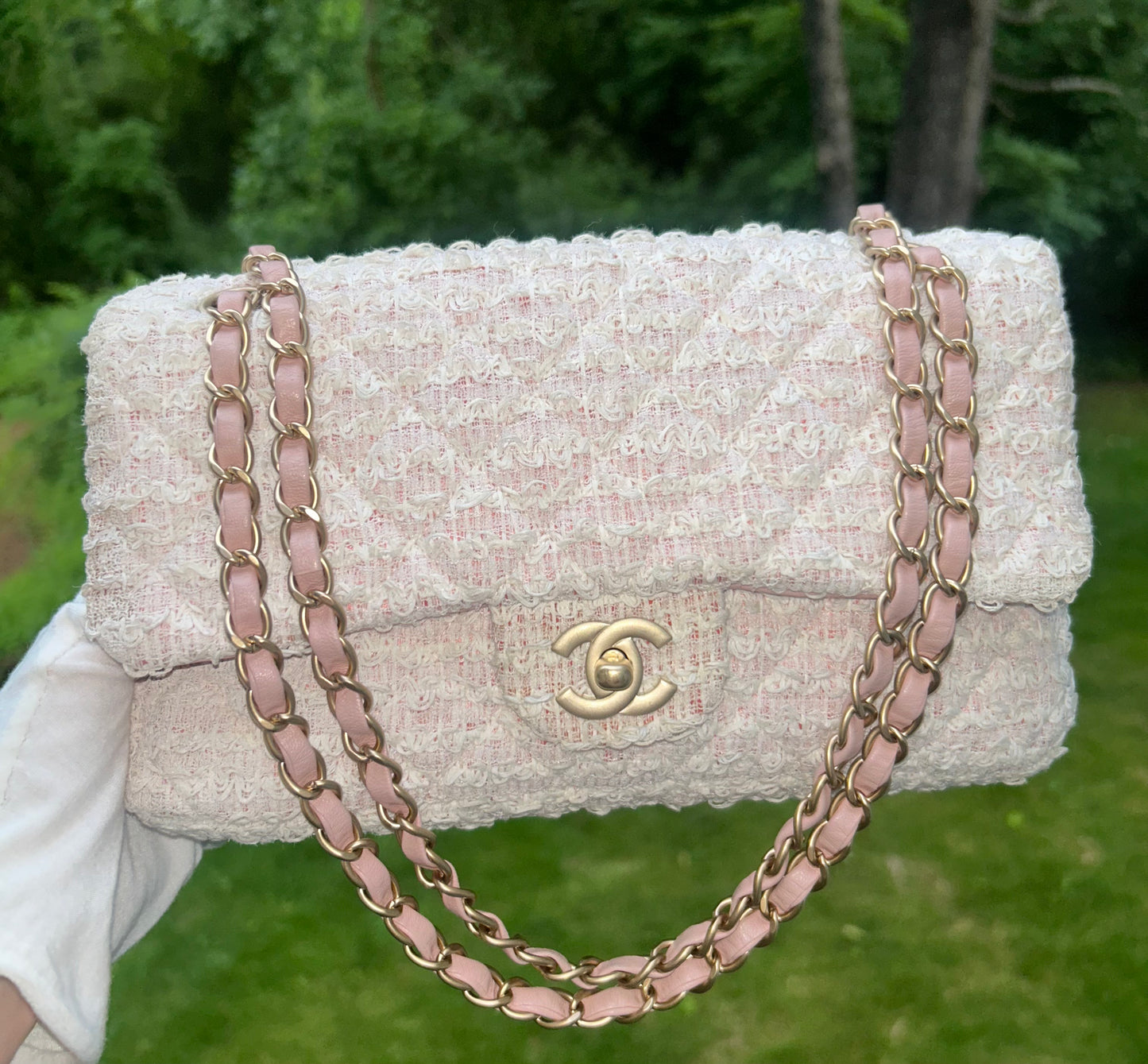 CHANEL Medium Classic Quilted Tweed Single Flap Bag Light Pink / Gold Hardware