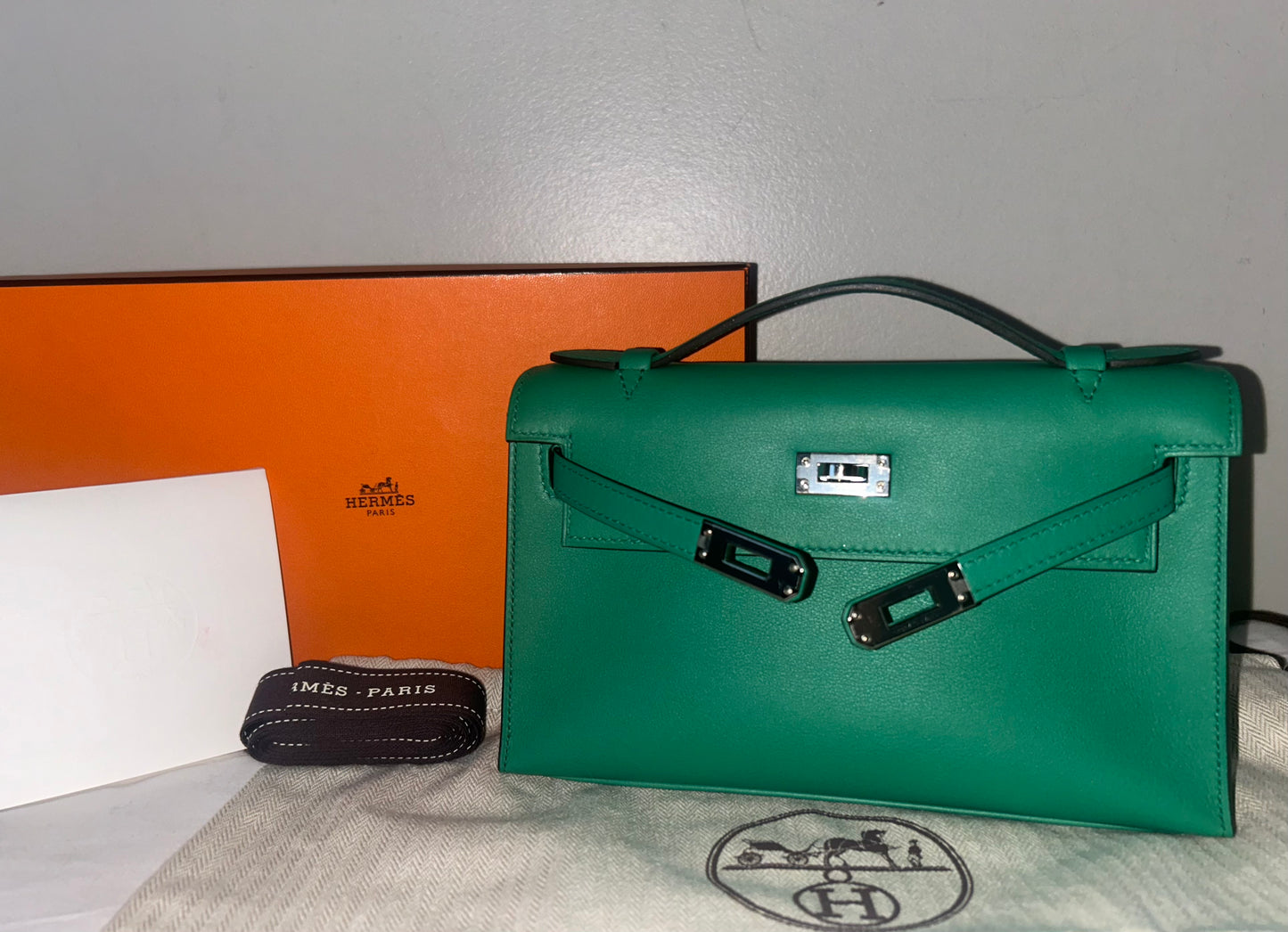 HERMES Kelly Pochette Vert Vertigo Swift Palladium Hardware