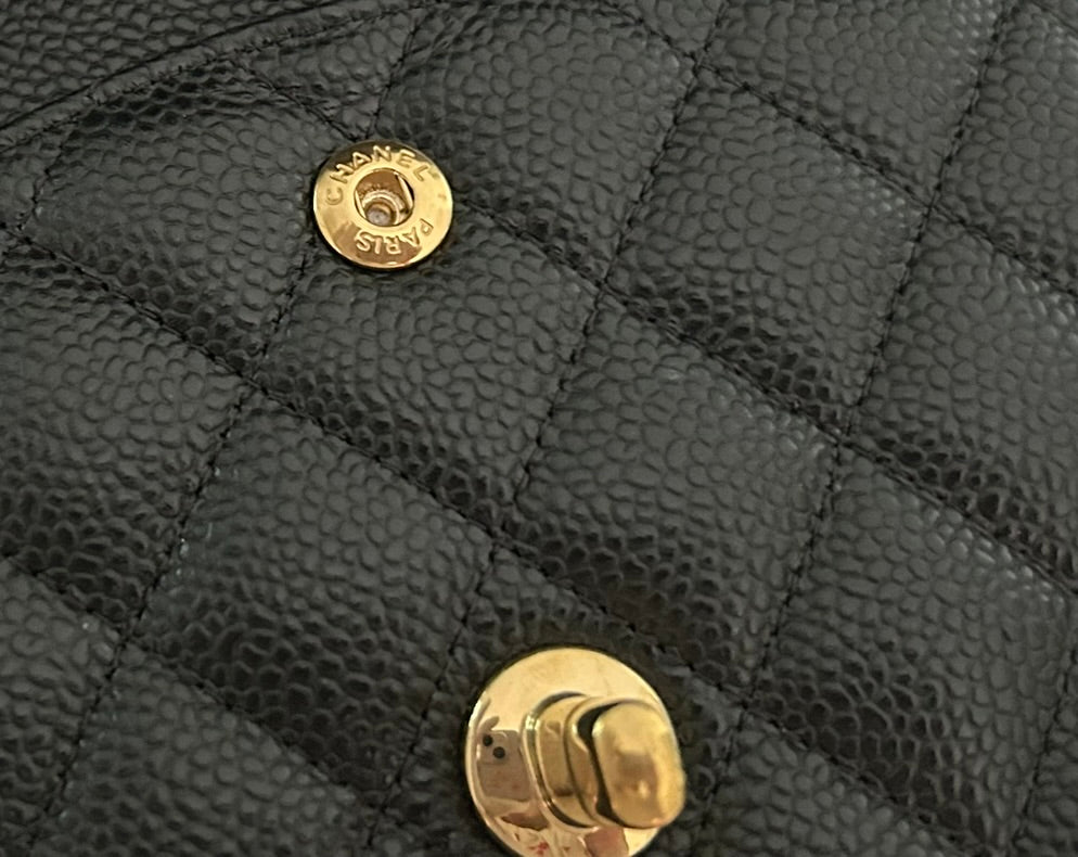 CHANEL 23S Classic 11.12 Medium Double Flap Caviar Handbag Black/Gold