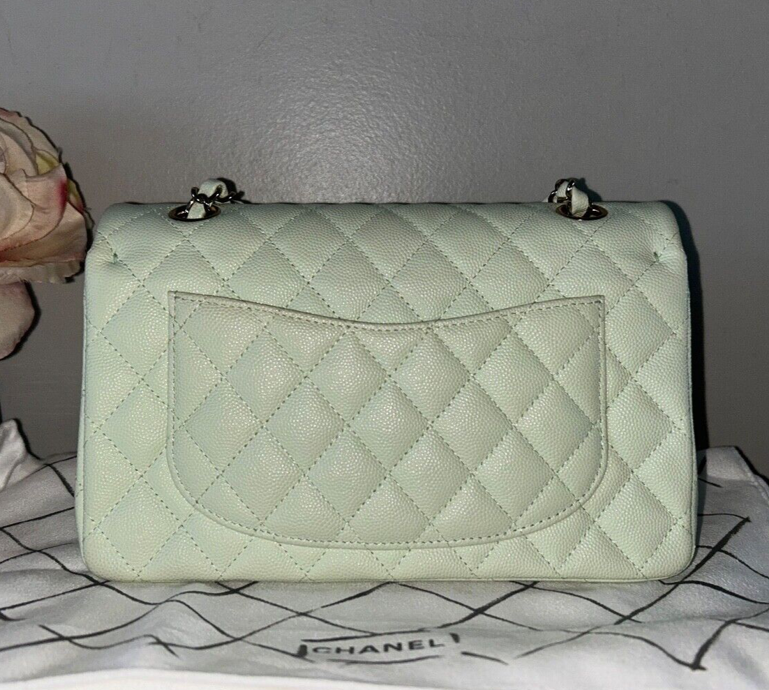 CHANEL 22C Small Classic Double Flap Caviar Handbag Mint/Light Gold HW