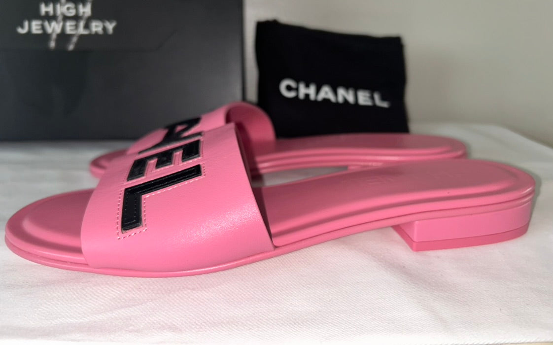 CHANEL 23S ‘CHA NEL’ Logo Leather Mules Sandal Pink Size 39