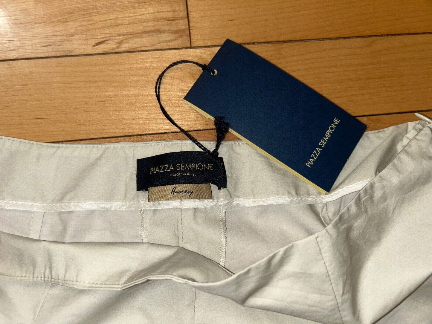 NEW ! NWT PIAZZA SEMPIONE Audrey Crop Pants Cream Yellow Ombre Size 40 (US 4)