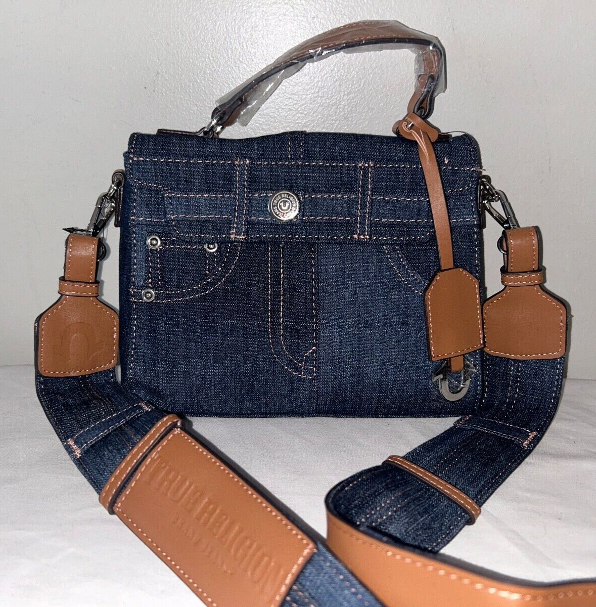 NEW ! NWT TRUE RELIGION Denim Jean Pocket Horseshoe Logo Crossbody Bag