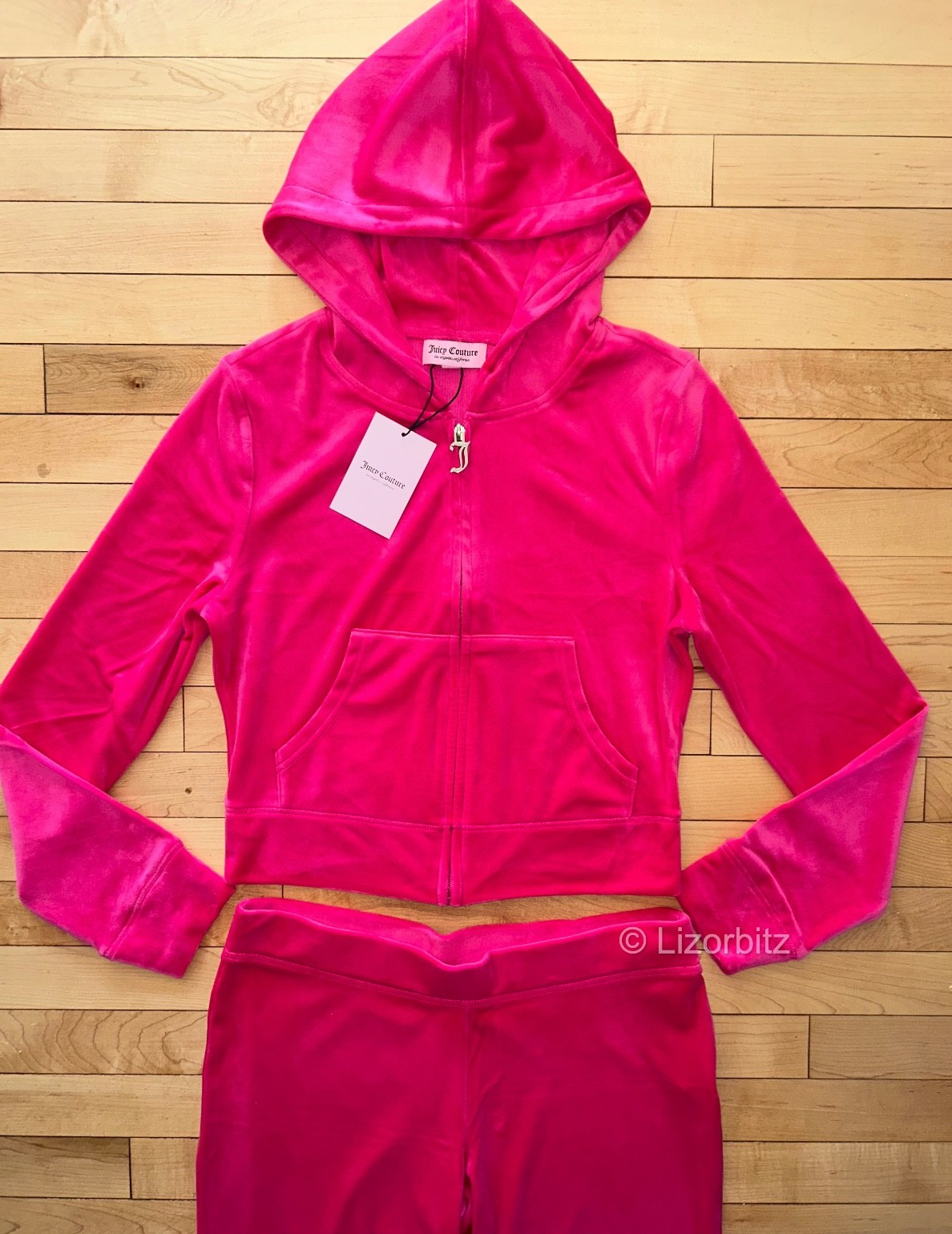 NEW! NWT JUICY COUTURE Velour OG Bling Tracksuit Hoodie & Pant Set Vixen Pink M