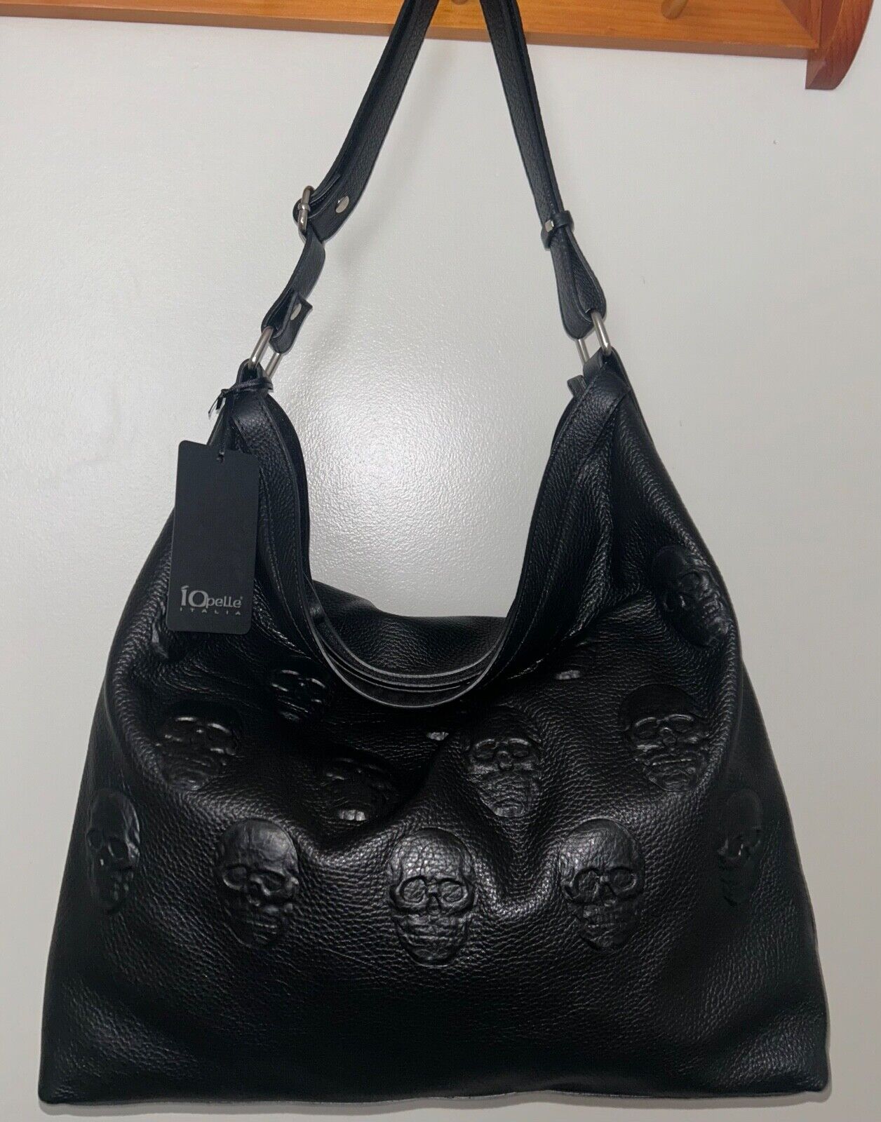 NEW! NWT IO PELLE Italy 3D Skull Leather Large Hobo Shoulder Bag Black