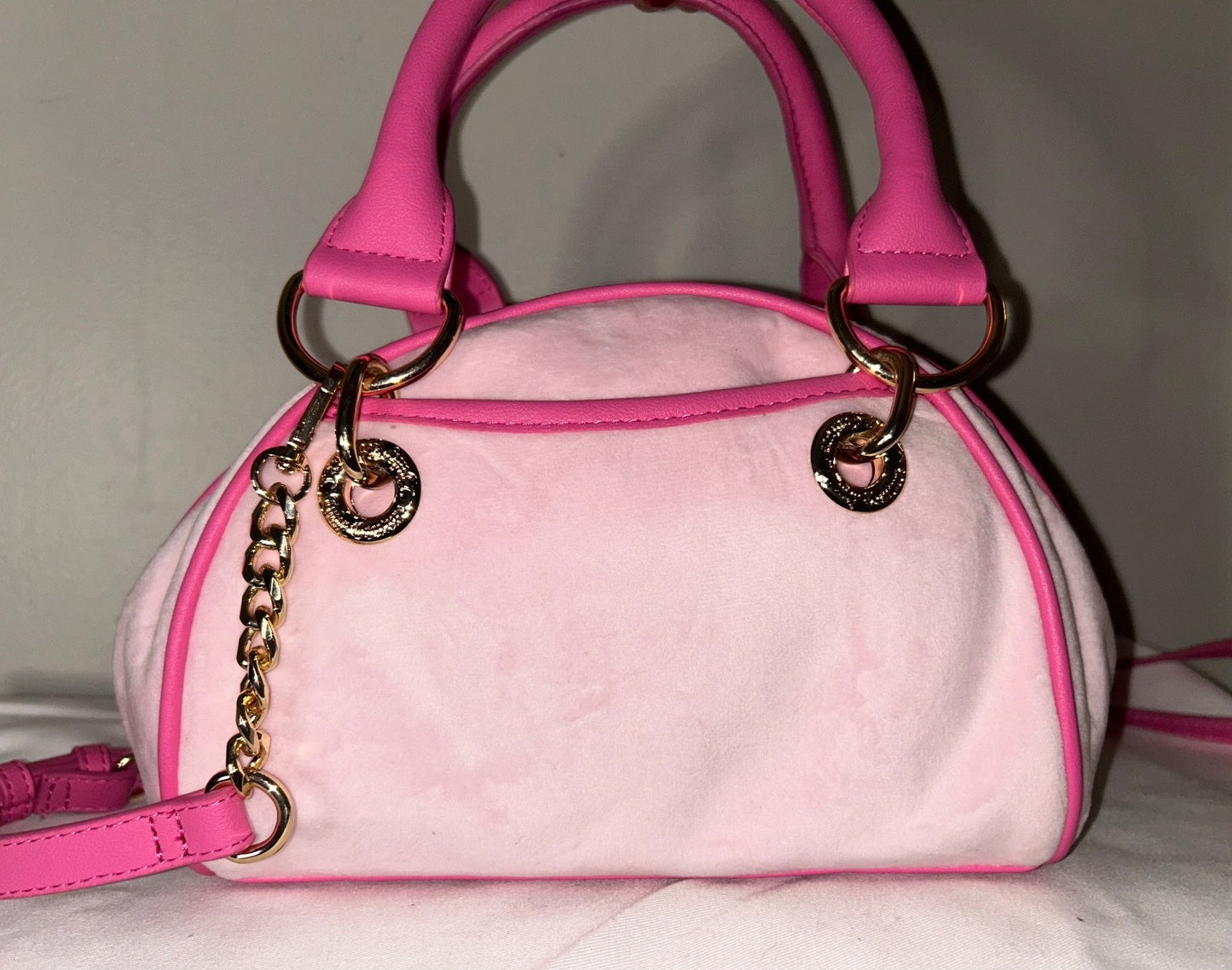 NEW! NWT JUICY COUTURE Velour Dreamy Juicy Satchel Bag in Light Pink